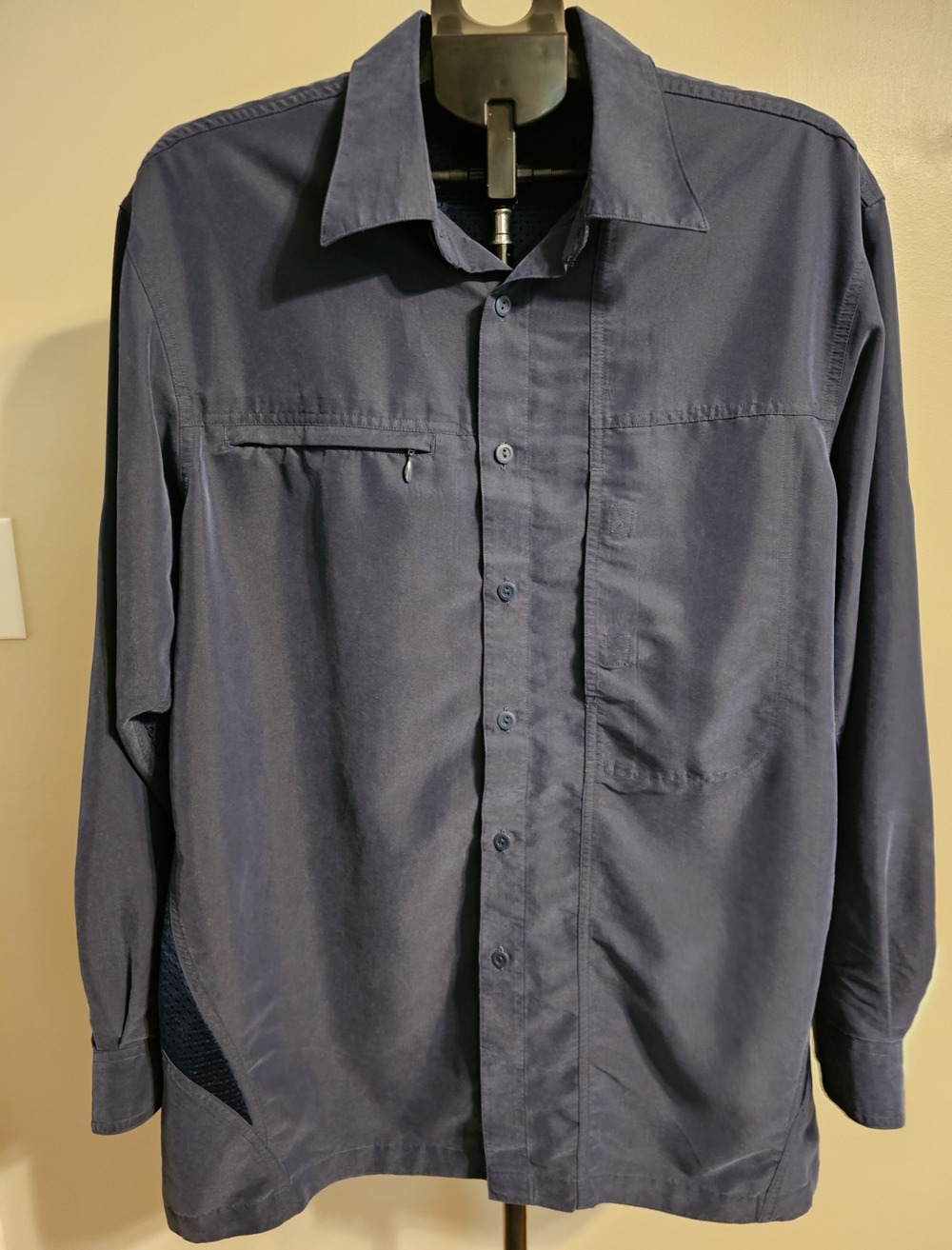 Solaris Men's Button-Up Shirt, Fishing, Hiking, Outdoors, XL, Zipper Pockets